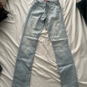 Light wash jeans